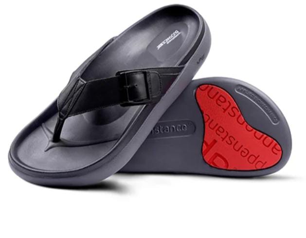 POETRY JET BLACK
